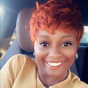 Meet your Posher, Sierra